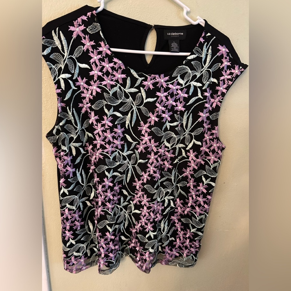 Liz Claiborne Classic Black Career Top with scoop neck
